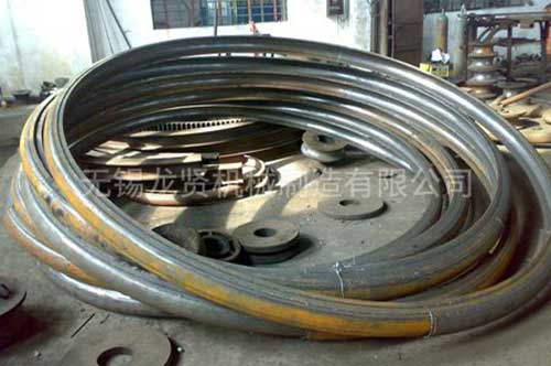 半圓管的特點(diǎn)是什么？