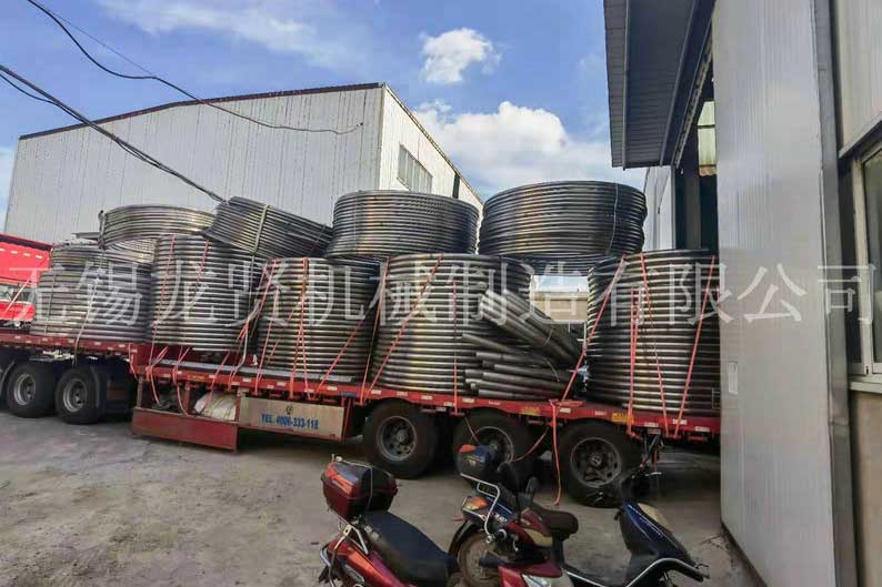 不銹鋼盤(pán)管廠-龍賢