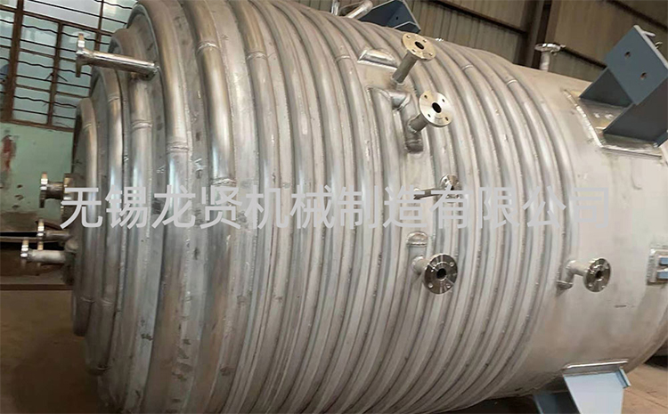 半圓管對(duì)接中如何防止變形？