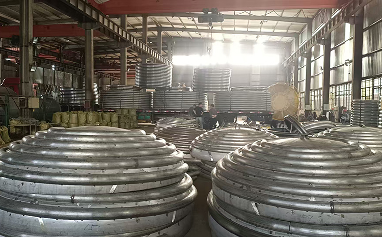 不同材質(zhì)封頭盤管的價(jià)格差異大嗎？